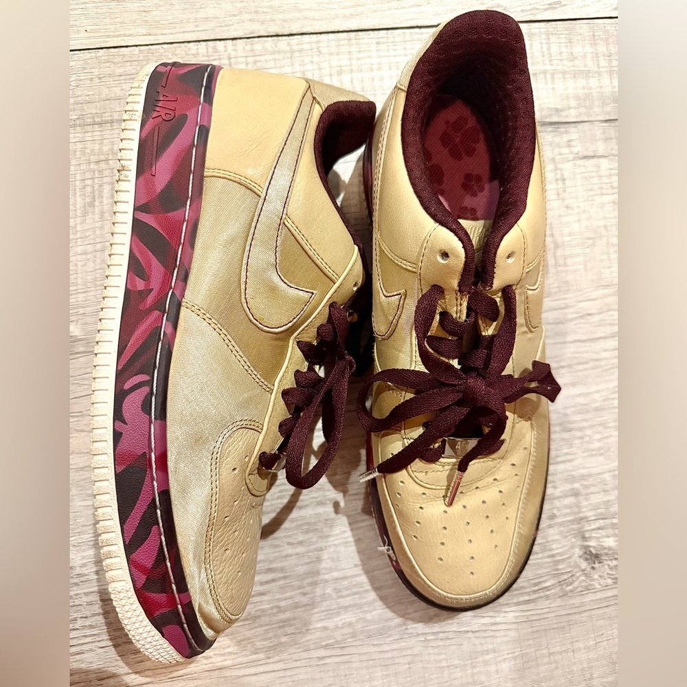 Women's Size 9 AIR FORCE 1 PREMIUM '07 'TWEED'